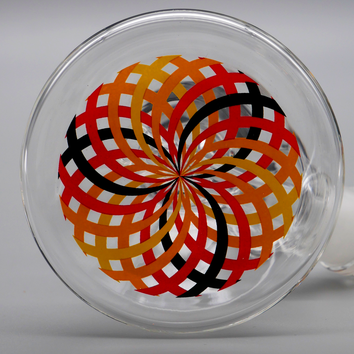 8" Encore Mini Beaker Bong w/ Color Lip & Reticello Base