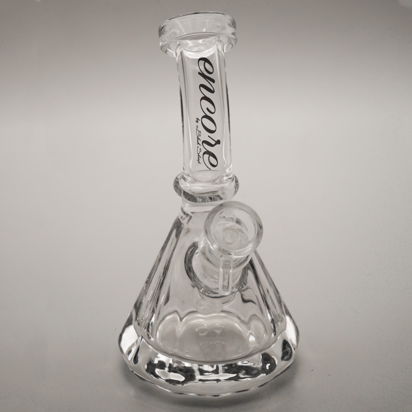 8" Encore Collection Diamond Pounder Bent Neck Beaker Bong