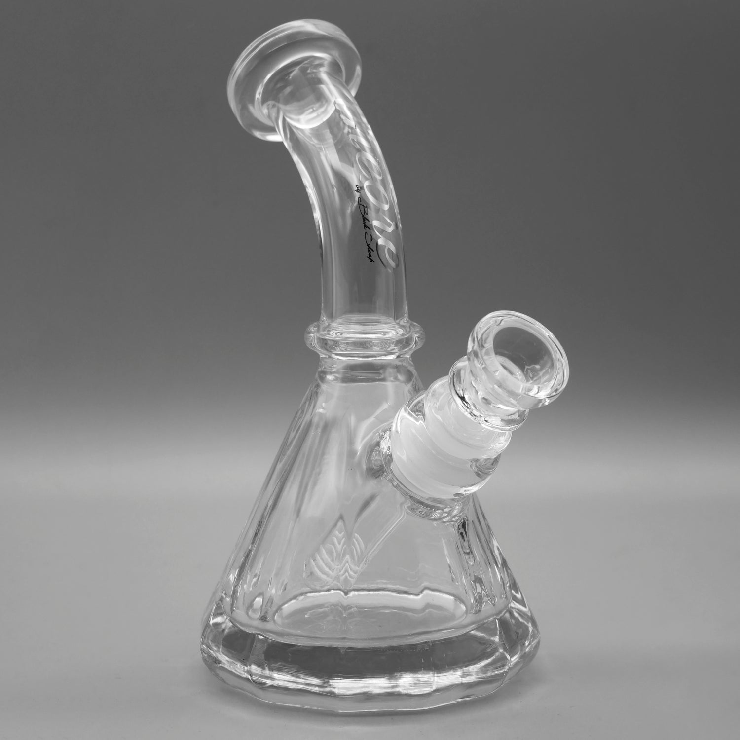 8" Encore Collection Diamond Pounder Bent Neck Beaker Bong