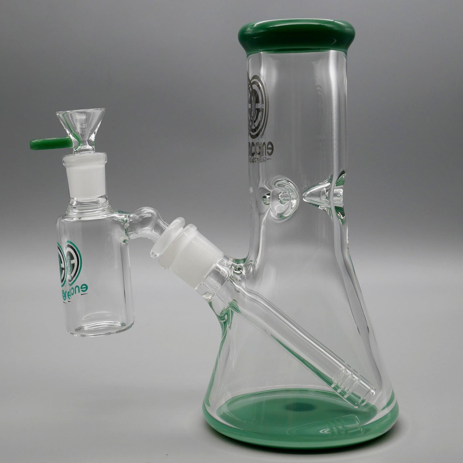 Jade Green — 8" Beaker & Dry Catcher Set (view 3)